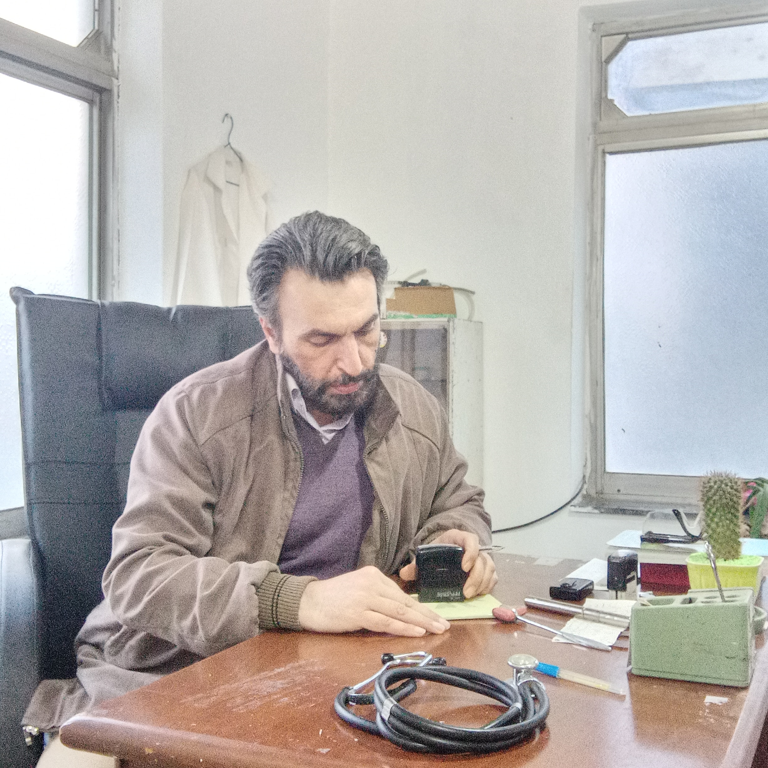 دکتر شهروز احمدی ماچیانی